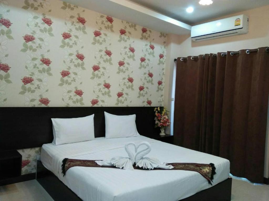 Le Parc Wangnang Hotel Пхитсанулок Экстерьер фото