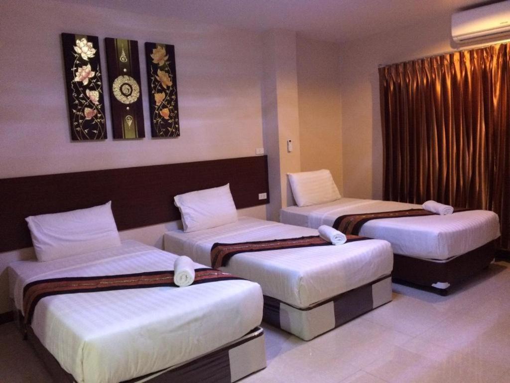 Le Parc Wangnang Hotel Пхитсанулок Экстерьер фото