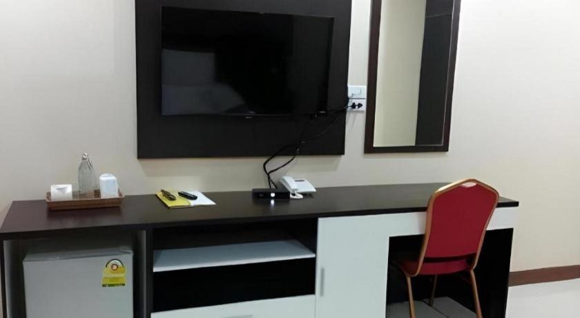 Le Parc Wangnang Hotel Пхитсанулок Экстерьер фото