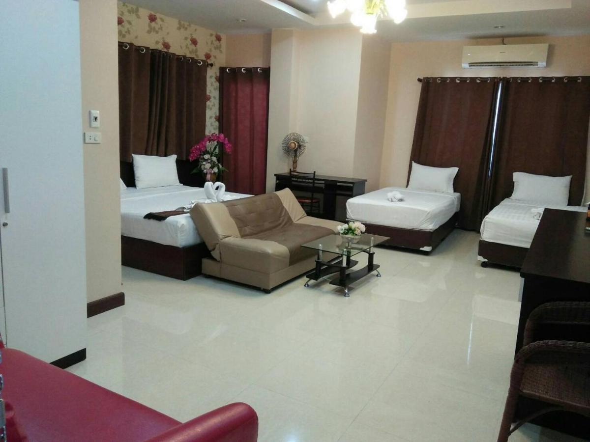 Le Parc Wangnang Hotel Пхитсанулок Экстерьер фото